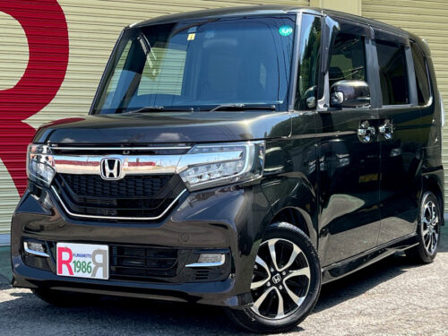 2020年式　N-BOXカスタム G・Lホンダセンシング